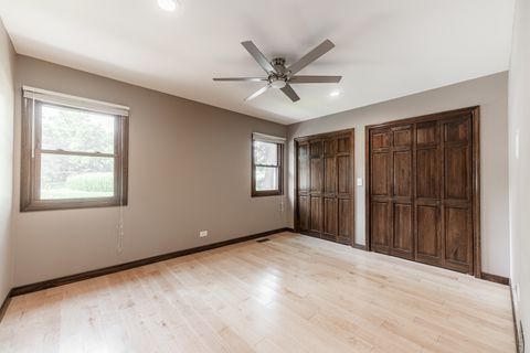 Tiny photo for 40W630 Winchester Way, St. Charles, IL 60175 (MLS # 12436546)