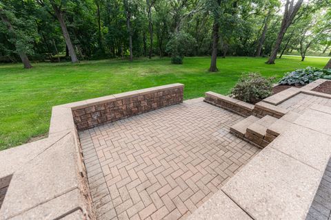 Tiny photo for 40W630 Winchester Way, St. Charles, IL 60175 (MLS # 12436546)