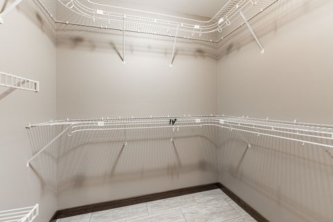 Tiny photo for 40W630 Winchester Way, St. Charles, IL 60175 (MLS # 12436546)