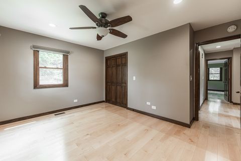 Tiny photo for 40W630 Winchester Way, St. Charles, IL 60175 (MLS # 12436546)