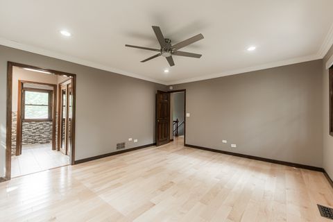 Tiny photo for 40W630 Winchester Way, St. Charles, IL 60175 (MLS # 12436546)