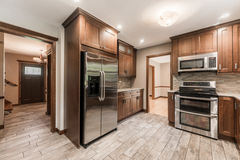 Tiny photo for 40W630 Winchester Way, St. Charles, IL 60175 (MLS # 12436546)