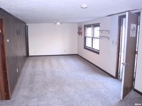 Tiny photo for 2122 CODY Street, Bettendorf, IA 52722 (MLS # QC4269105)