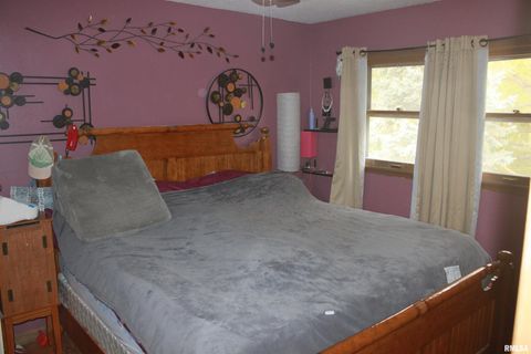 Tiny photo for 2122 CODY Street, Bettendorf, IA 52722 (MLS # QC4269105)