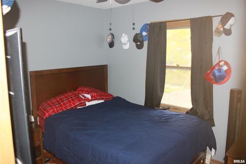 Tiny photo for 2122 CODY Street, Bettendorf, IA 52722 (MLS # QC4269105)