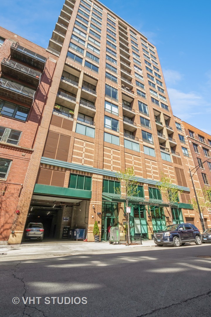 400 W Ontario Street 1603