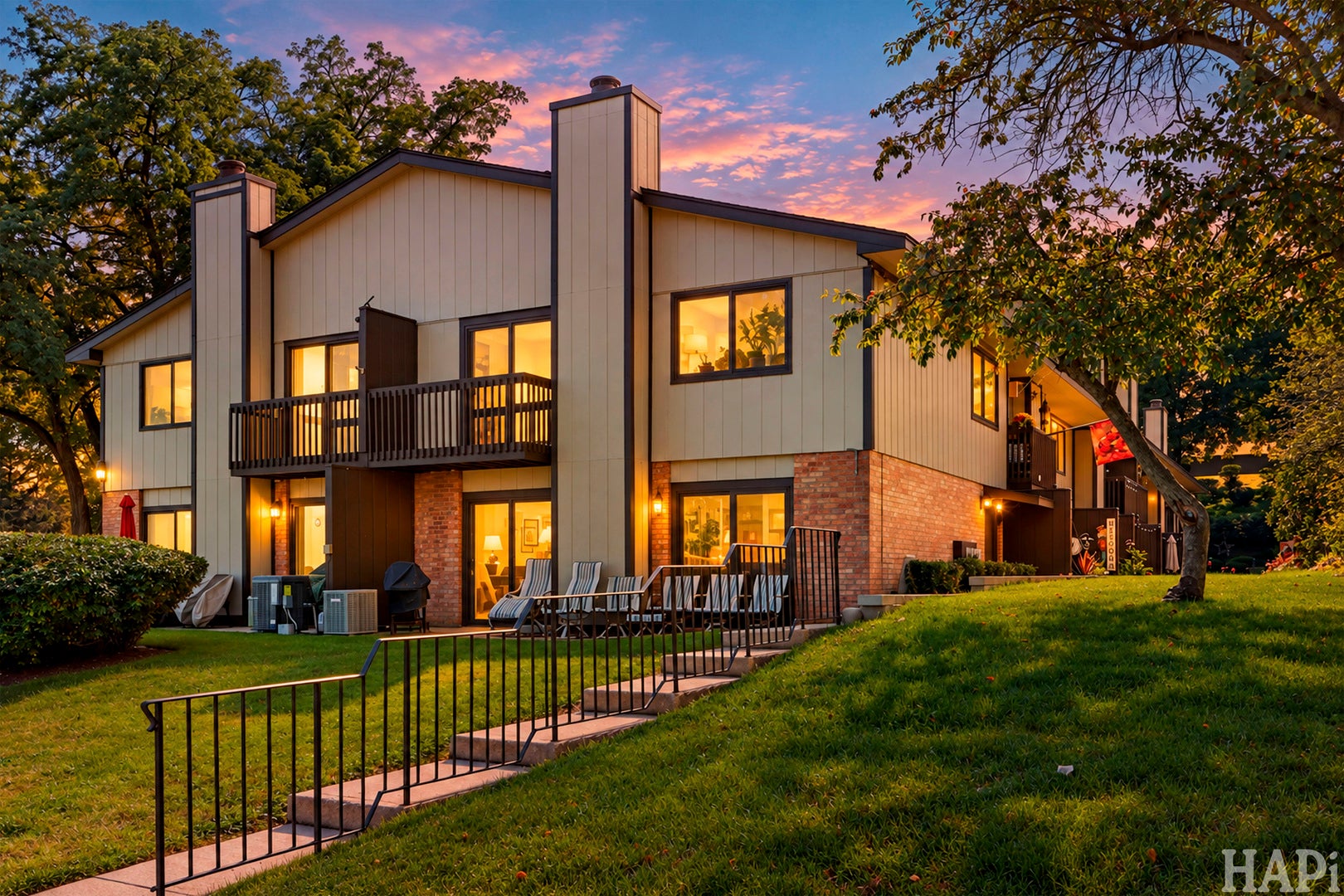 85 Mineola Road 1