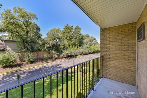 Tiny photo for 6630 S Brainard Avenue #203, Countryside, IL 60525 (MLS # 12515429)