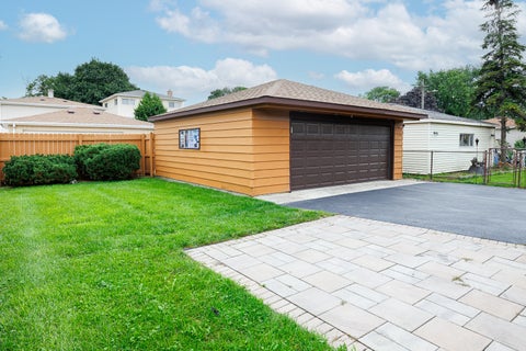 Tiny photo for 3521 Sarah Street, Franklin Park, IL 60131 (MLS # 12753513)