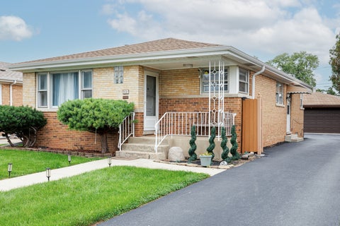 Photo of 3521 Sarah Street, Franklin Park, IL 60131 (MLS # 12753513)