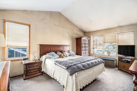 Tiny photo for Carol Stream, IL 60188 (MLS # 12542499)