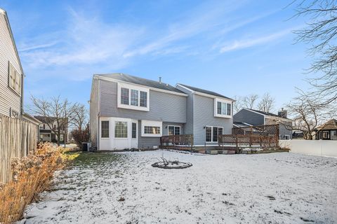Tiny photo for Carol Stream, IL 60188 (MLS # 12542499)