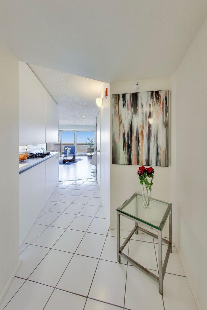 1720 Maple Avenue 1980