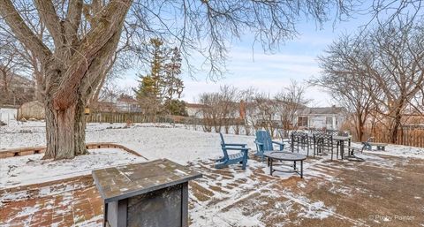 Tiny photo for 681 Windemere Lane, Lake Zurich, IL 60047 (MLS # 12533340)