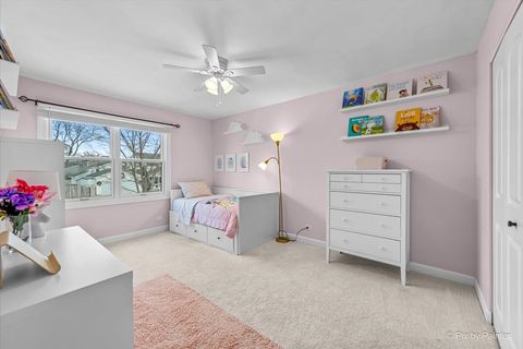 Tiny photo for 681 Windemere Lane, Lake Zurich, IL 60047 (MLS # 12533340)