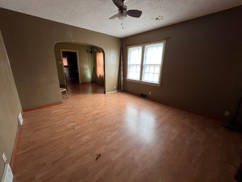 Tiny photo for 2923 Kenmore Avenue, Rockford, IL 61101 (MLS # 12524327)