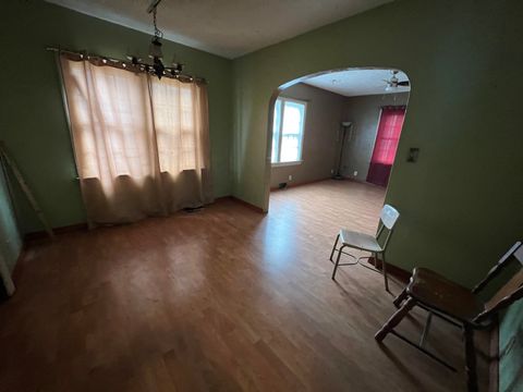 Tiny photo for 2923 Kenmore Avenue, Rockford, IL 61101 (MLS # 12524327)