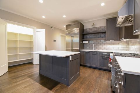 Tiny photo for 647 W Melrose Street #5, Chicago, IL 60657 (MLS # 12515897)