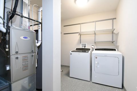 Tiny photo for 647 W Melrose Street #5, Chicago, IL 60657 (MLS # 12515897)