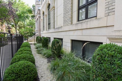 Tiny photo for 647 W Melrose Street #5, Chicago, IL 60657 (MLS # 12515897)