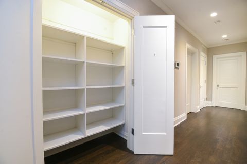 Tiny photo for 647 W Melrose Street #5, Chicago, IL 60657 (MLS # 12515897)