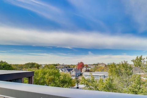 Tiny photo for 2307 W Foster Avenue #3, Chicago, IL 60625 (MLS # 12534563)