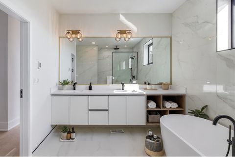 Tiny photo for 2307 W Foster Avenue #3, Chicago, IL 60625 (MLS # 12534563)