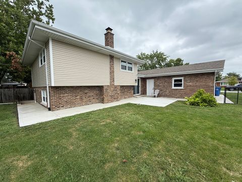 Tiny photo for 7716 Cronin Avenue, Justice, IL 60458 (MLS # 12464204)