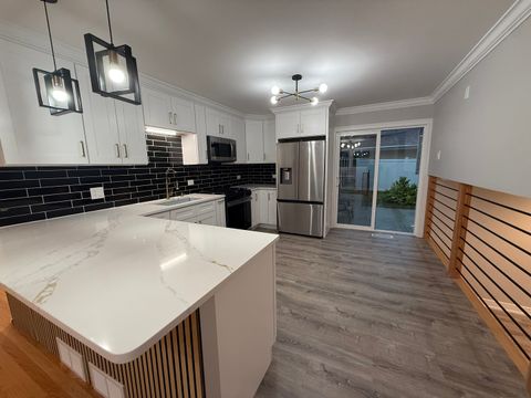 Tiny photo for 7716 Cronin Avenue, Justice, IL 60458 (MLS # 12464204)