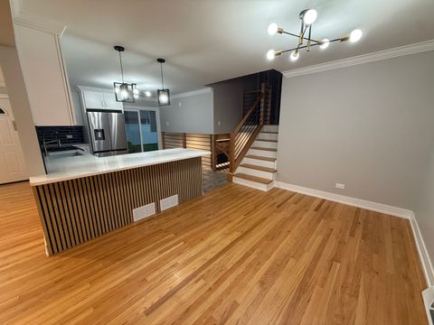 Tiny photo for 7716 Cronin Avenue, Justice, IL 60458 (MLS # 12464204)