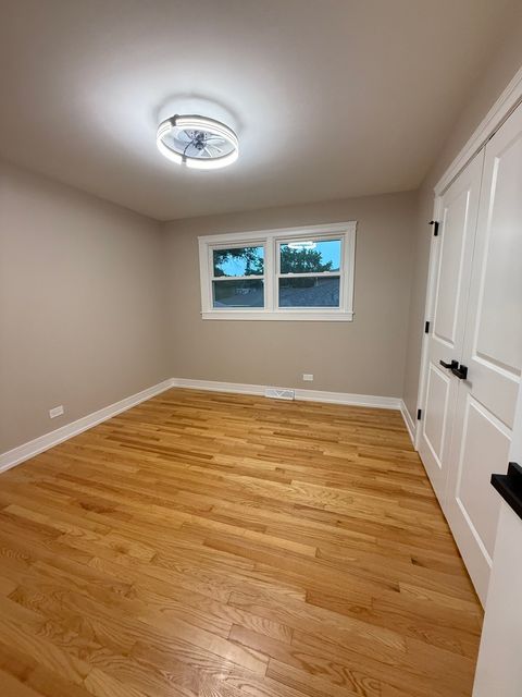 Tiny photo for 7716 Cronin Avenue, Justice, IL 60458 (MLS # 12464204)