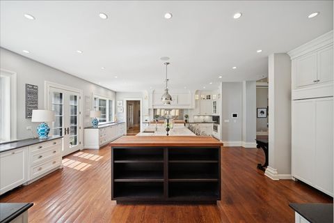 Tiny photo for 24 Bridlewood Road, Northbrook, IL 60062 (MLS # 12564689)