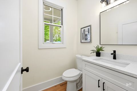 Tiny photo for 201 N Elm Street, Mount Prospect, IL 60056 (MLS # 12665206)