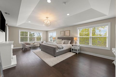 Tiny photo for 359 Hawthorne Boulevard, Glen Ellyn, IL 60137 (MLS # 12620069)