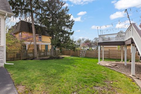 Tiny photo for 359 Hawthorne Boulevard, Glen Ellyn, IL 60137 (MLS # 12620069)