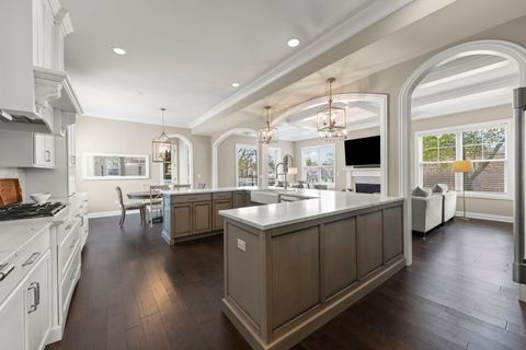 Tiny photo for 359 Hawthorne Boulevard, Glen Ellyn, IL 60137 (MLS # 12620069)