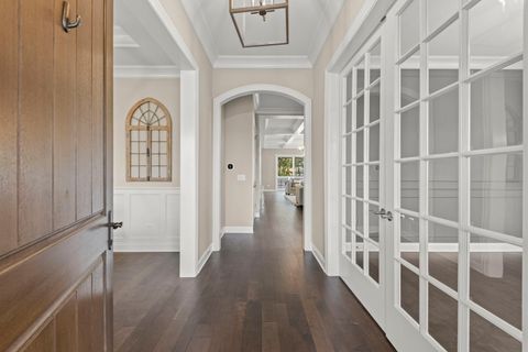 Tiny photo for 359 Hawthorne Boulevard, Glen Ellyn, IL 60137 (MLS # 12620069)