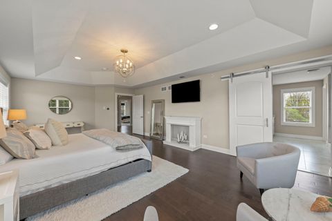 Tiny photo for 359 Hawthorne Boulevard, Glen Ellyn, IL 60137 (MLS # 12620069)