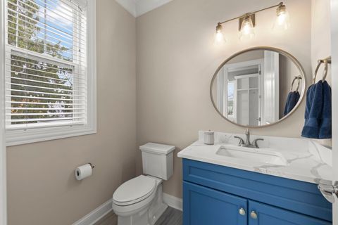 Tiny photo for 359 Hawthorne Boulevard, Glen Ellyn, IL 60137 (MLS # 12620069)