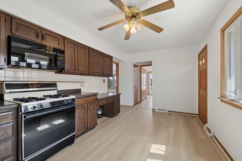 Tiny photo for 4738 N Potawatomie Avenue, Chicago, IL 60656 (MLS # 12591051)