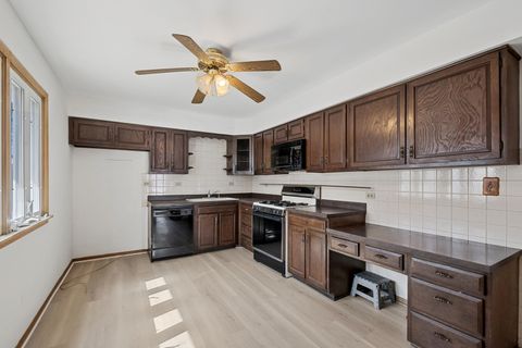 Tiny photo for 4738 N Potawatomie Avenue, Chicago, IL 60656 (MLS # 12591051)