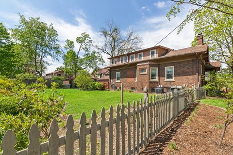 Tiny photo for 1818 23rd Street, Rock Island, IL 61201 (MLS # 12609322)