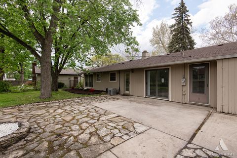 Tiny photo for 10231 Hawthorne Drive, Orland Park, IL 60462 (MLS # 12634612)
