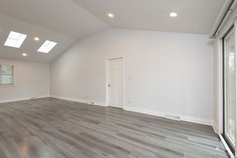 Tiny photo for 10231 Hawthorne Drive, Orland Park, IL 60462 (MLS # 12634612)