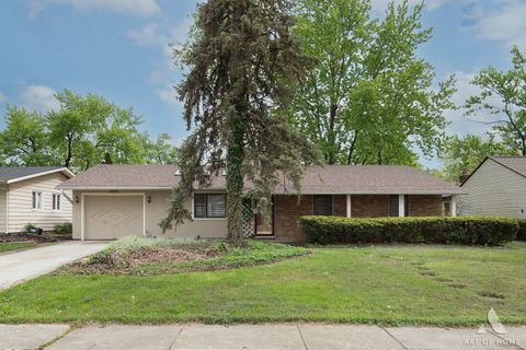 Photo of 10231 Hawthorne Drive, Orland Park, IL 60462 (MLS # 12634612)