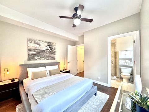 Tiny photo for 5619 N Wayne Avenue #2F, Chicago, IL 60660 (MLS # 12581226)