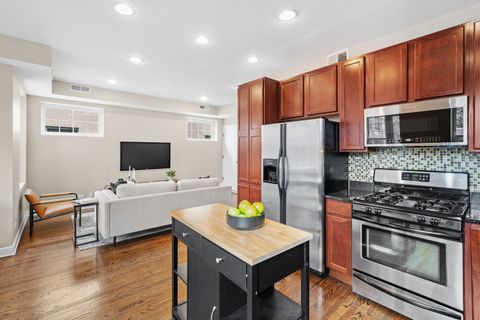 Tiny photo for 5619 N Wayne Avenue #2F, Chicago, IL 60660 (MLS # 12581226)