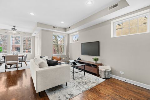 Tiny photo for 5619 N Wayne Avenue #2F, Chicago, IL 60660 (MLS # 12581226)