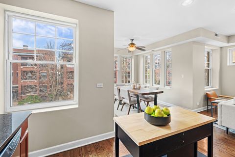 Tiny photo for 5619 N Wayne Avenue #2F, Chicago, IL 60660 (MLS # 12581226)