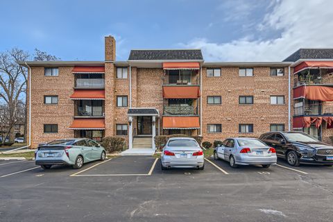 A home in Oak Lawn